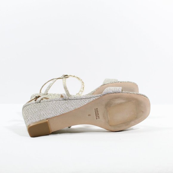 Badgley Mischka Kaelyn Wedge Sandal - Silver Glitter 6M - Picture 4 of 6